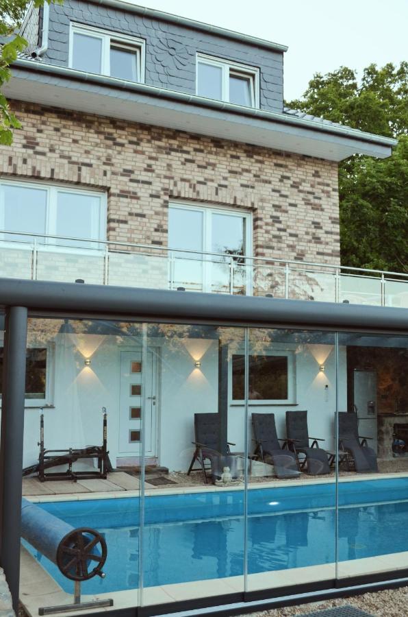 Wellness Apartments Sophienhoehe Am Pool Mechernich Exterior foto